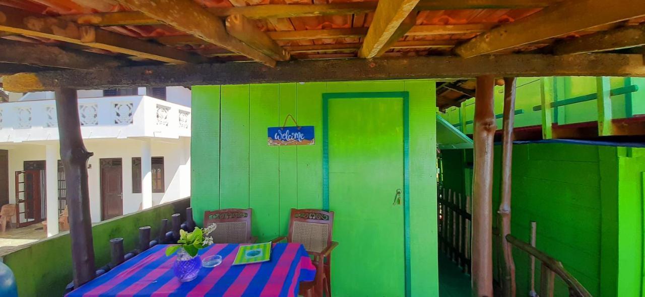Luna Beach Home & Cabanas ガル エクステリア 写真