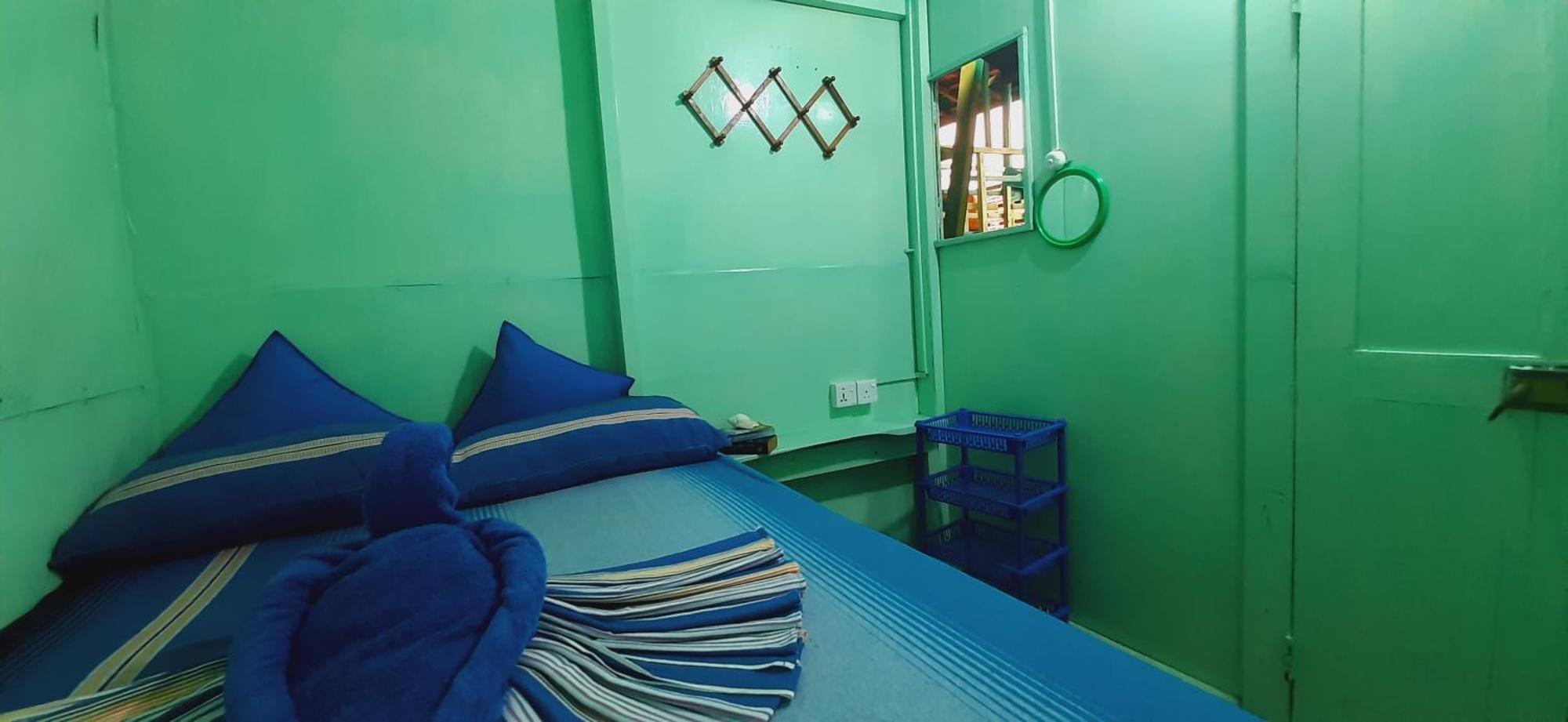 Luna Beach Home & Cabanas ガル 部屋 写真